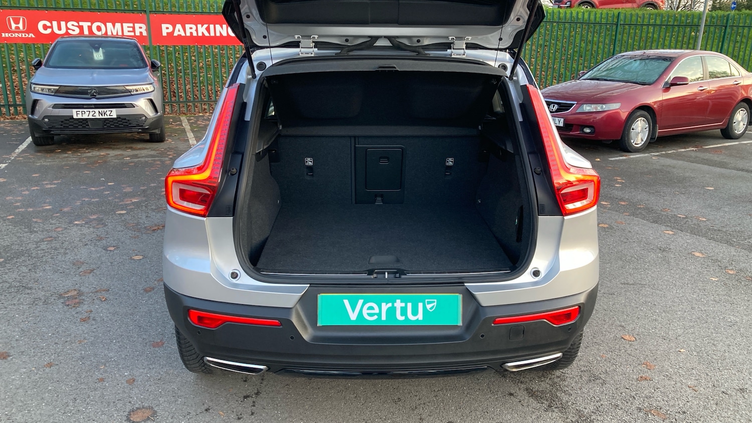 Used Volvo XC40 2018 for sale - 76568369: Photo 4