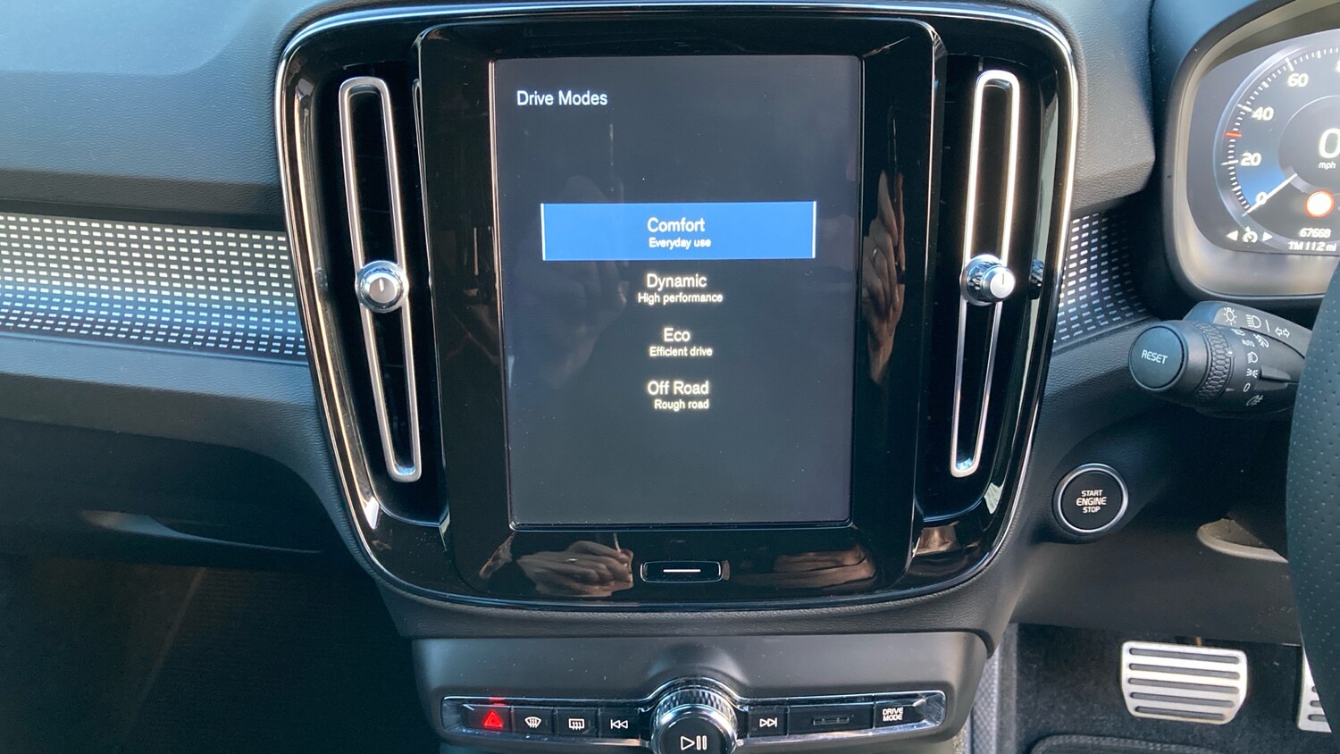 Used Volvo XC40 2018 for sale - 76568369: Photo 40