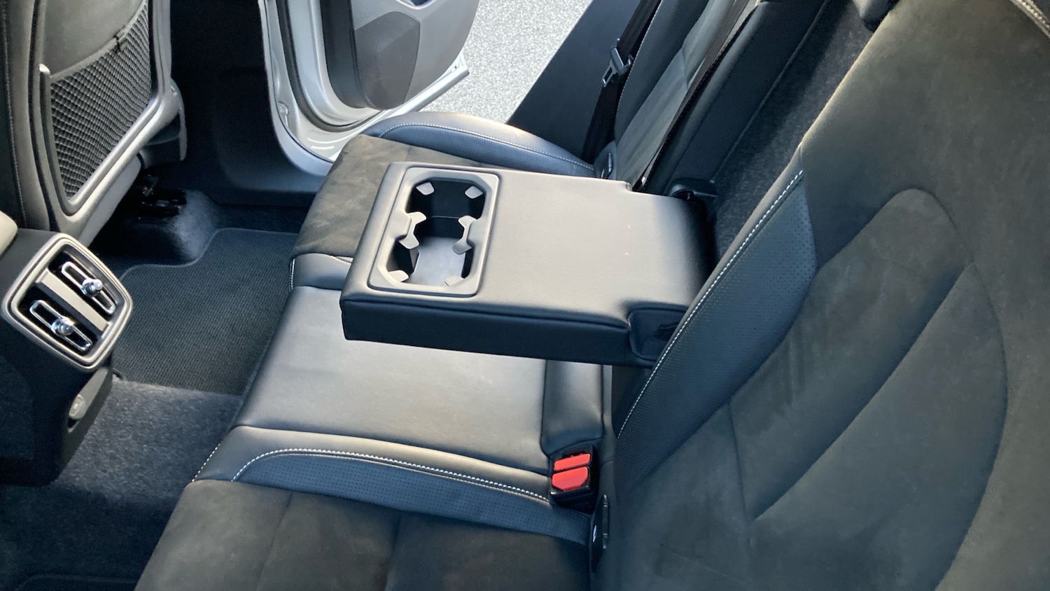 Used Volvo XC40 2018 for sale - 76568369: Photo 47