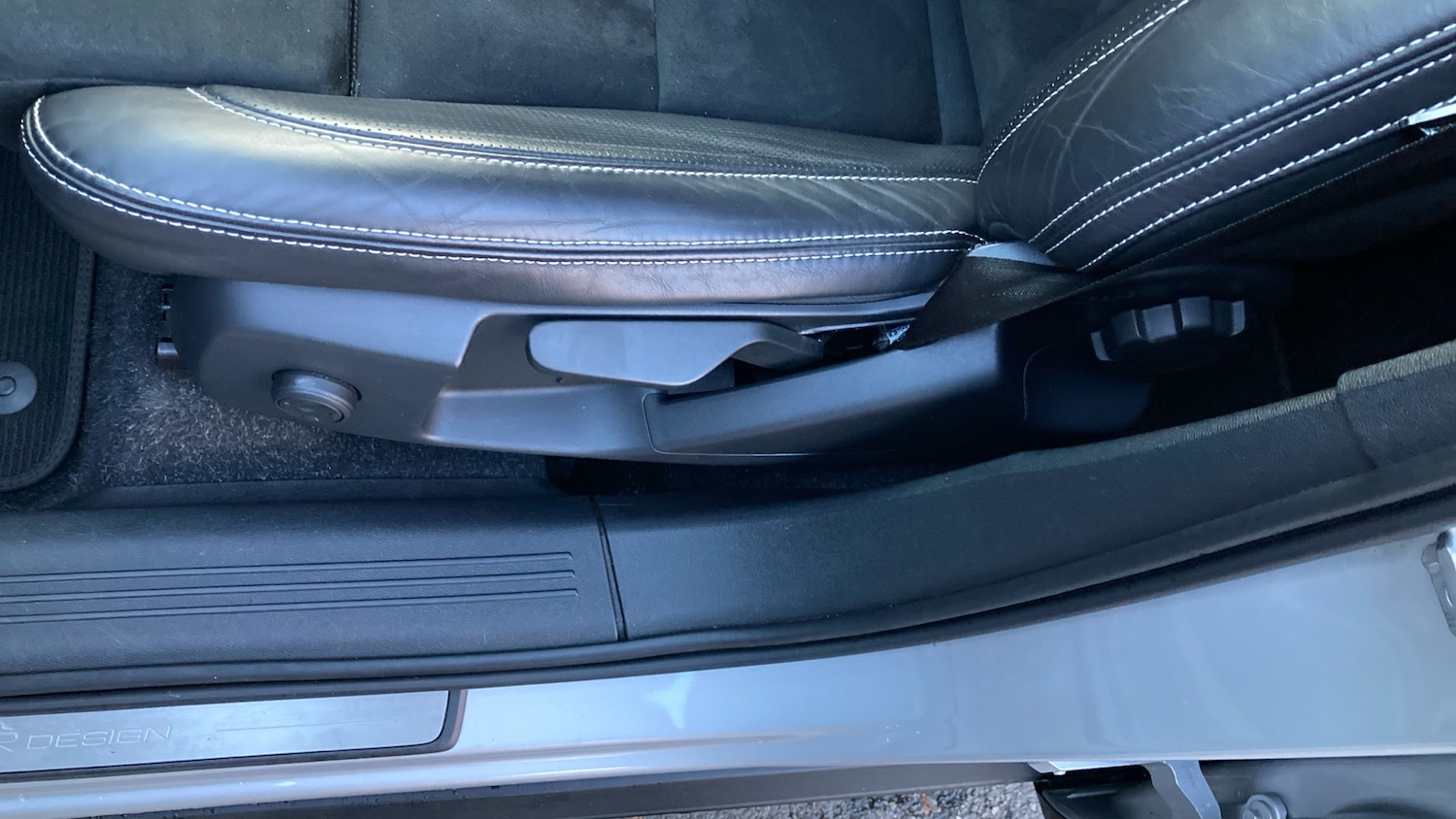 Used Volvo XC40 2018 for sale - 76568369: Photo 64