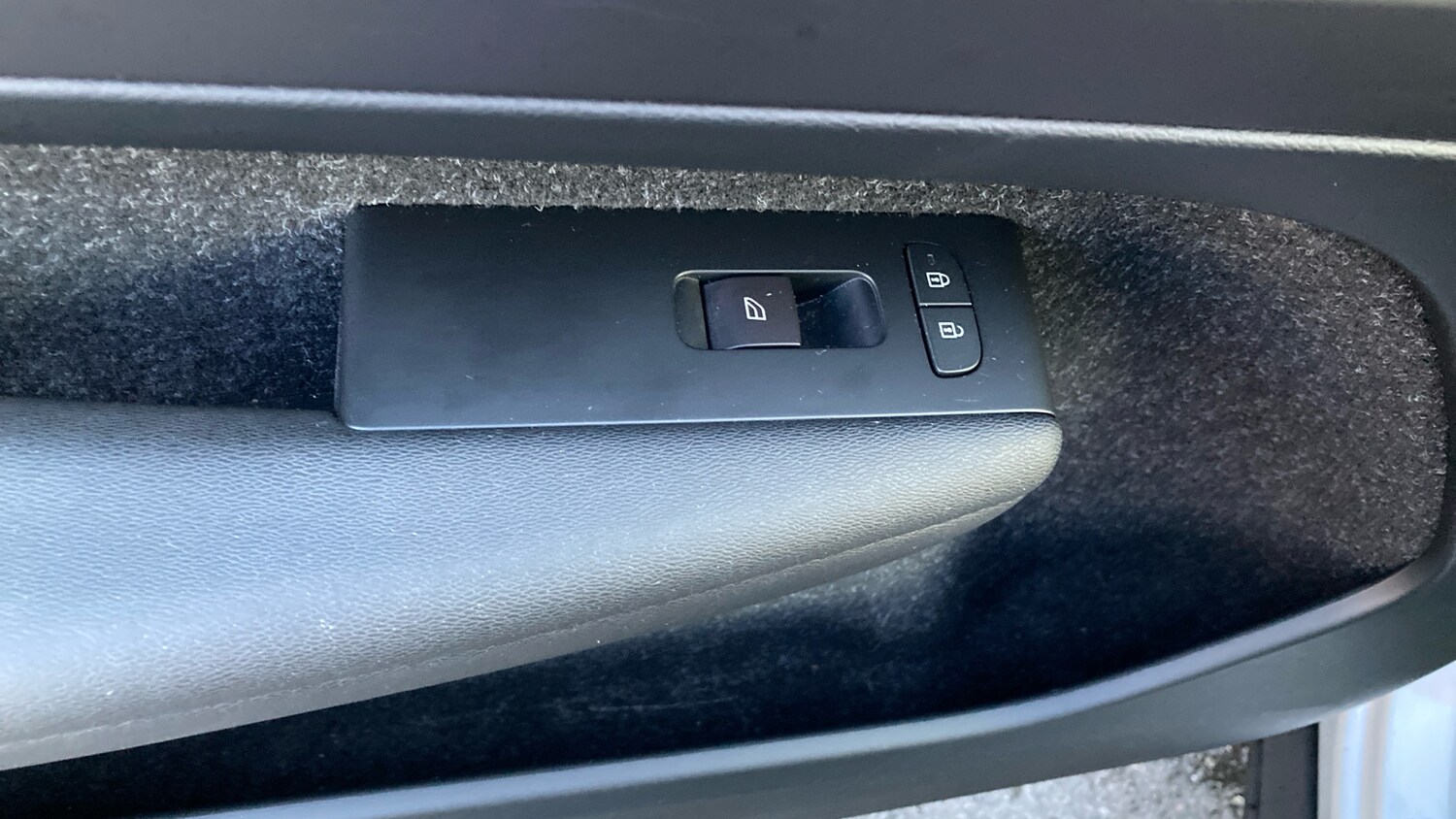 Used Volvo XC40 2018 for sale - 76568369: Photo 67