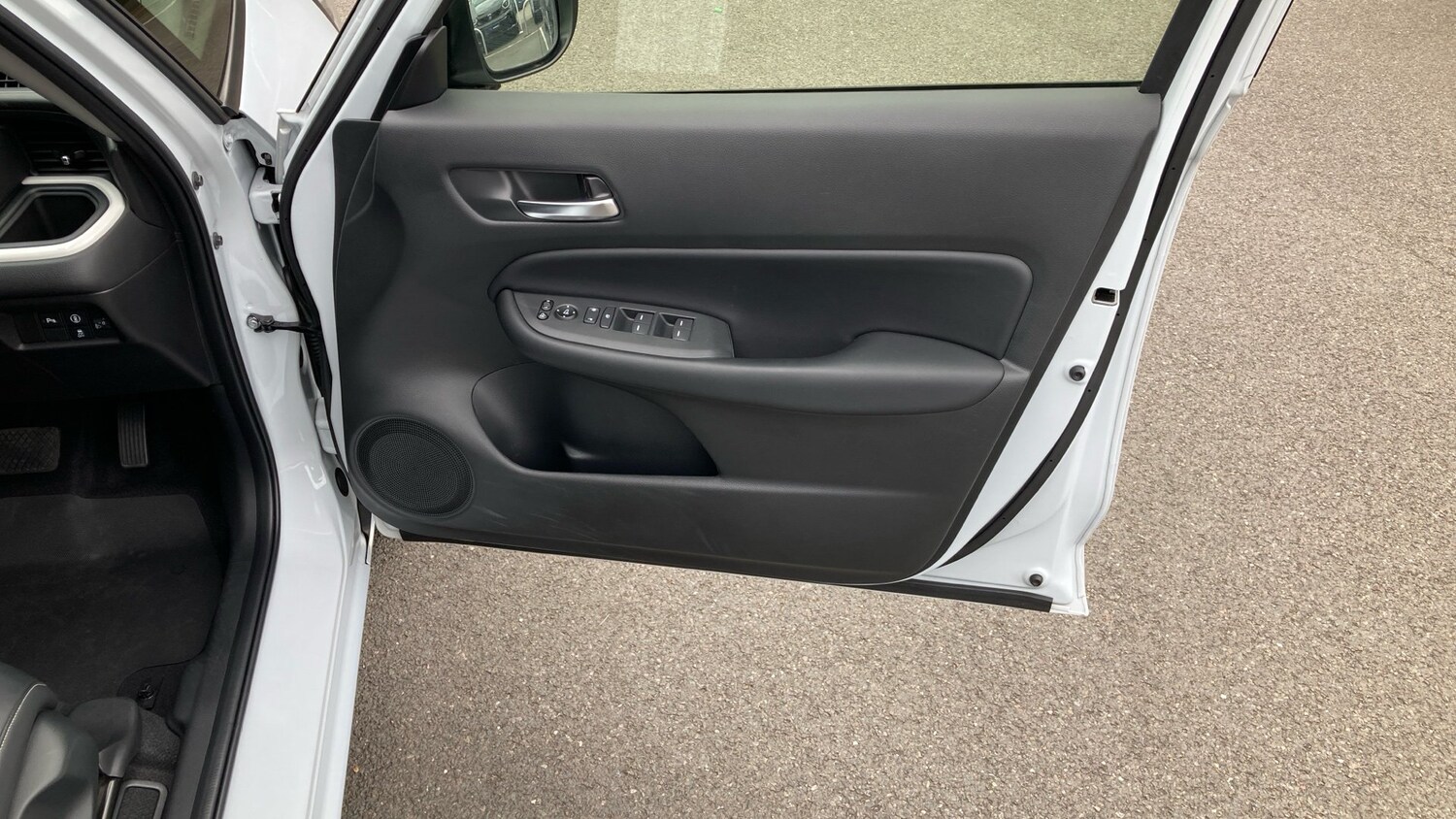 Vehicle 28