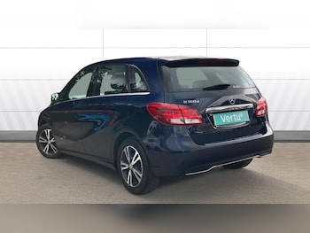 Used Mercedes-Benz B-Class 2017 for sale - 75908649: Photo