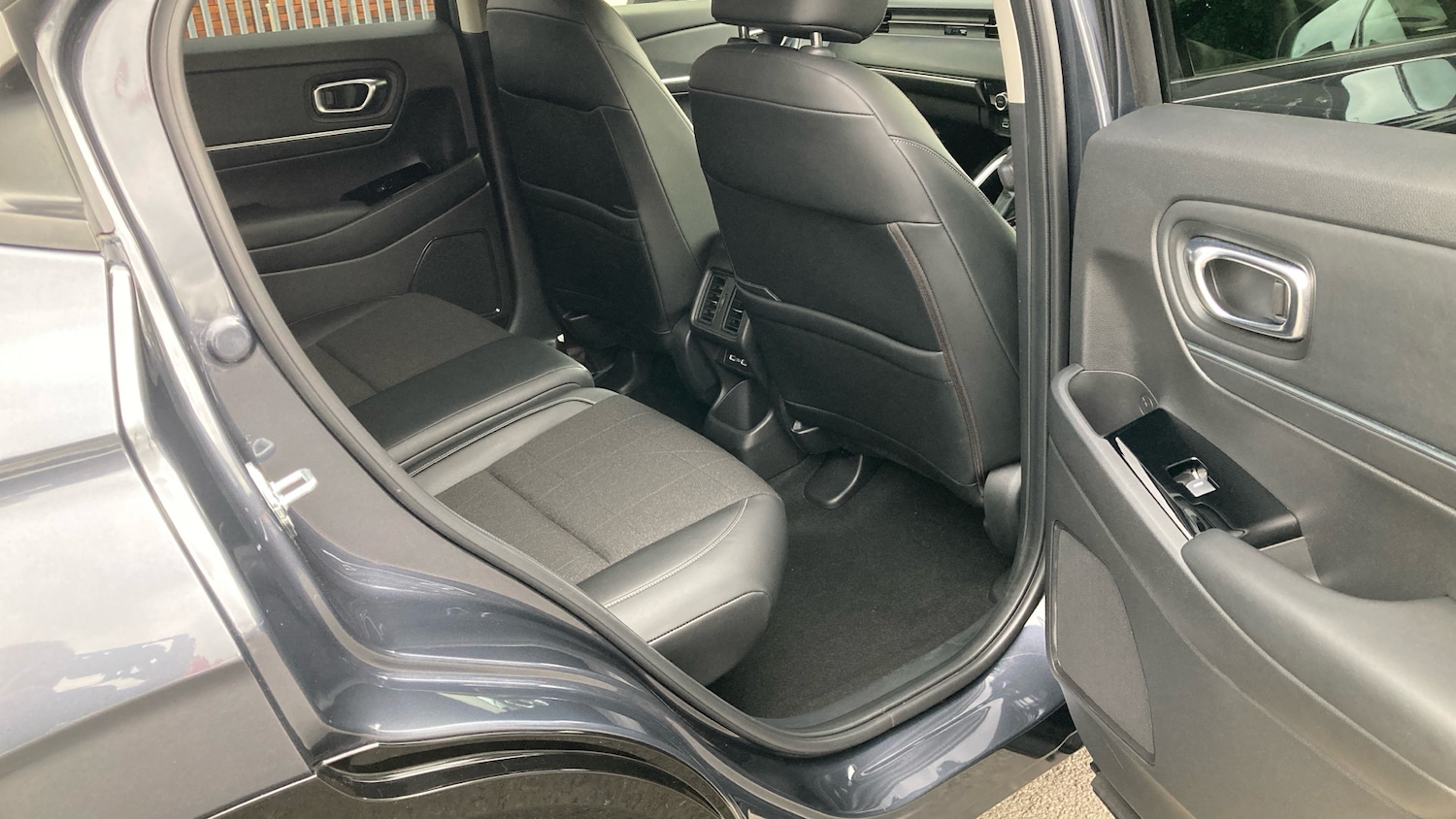 Used Honda HR-V 2024 for sale - 76008704: Photo 31