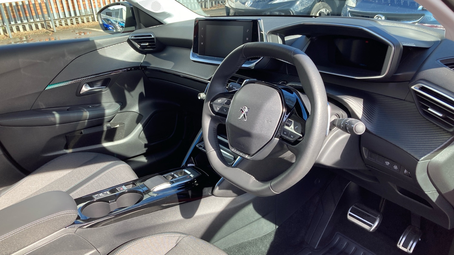 Used Peugeot 208 2023 for sale - 78018185: Photo 11