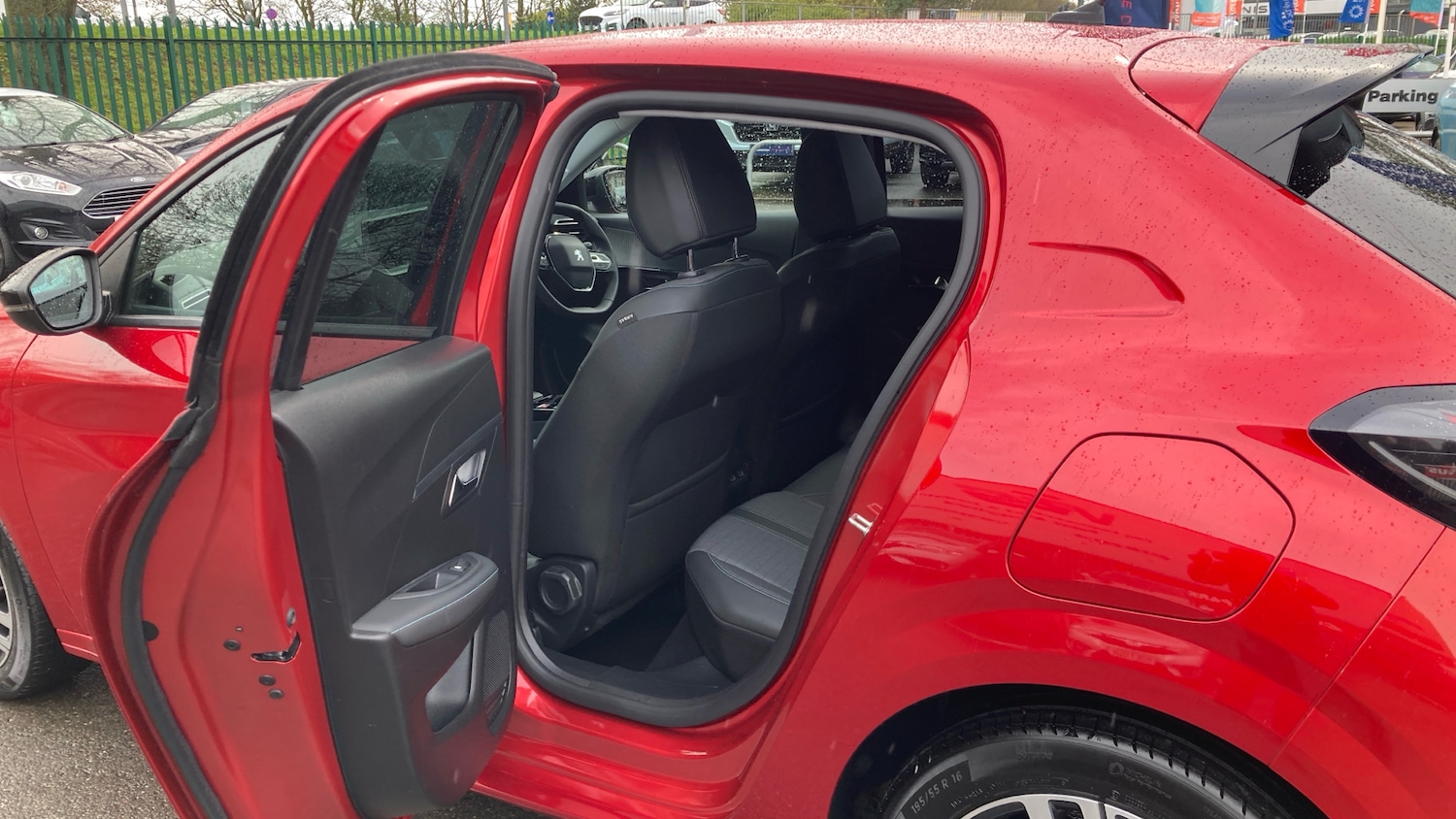 Used Peugeot 208 2023 for sale - 78018185: Photo 16