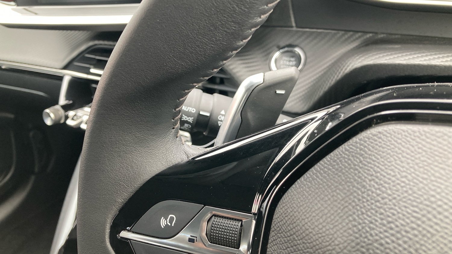 Used Peugeot 208 2023 for sale - 78018185: Photo 34