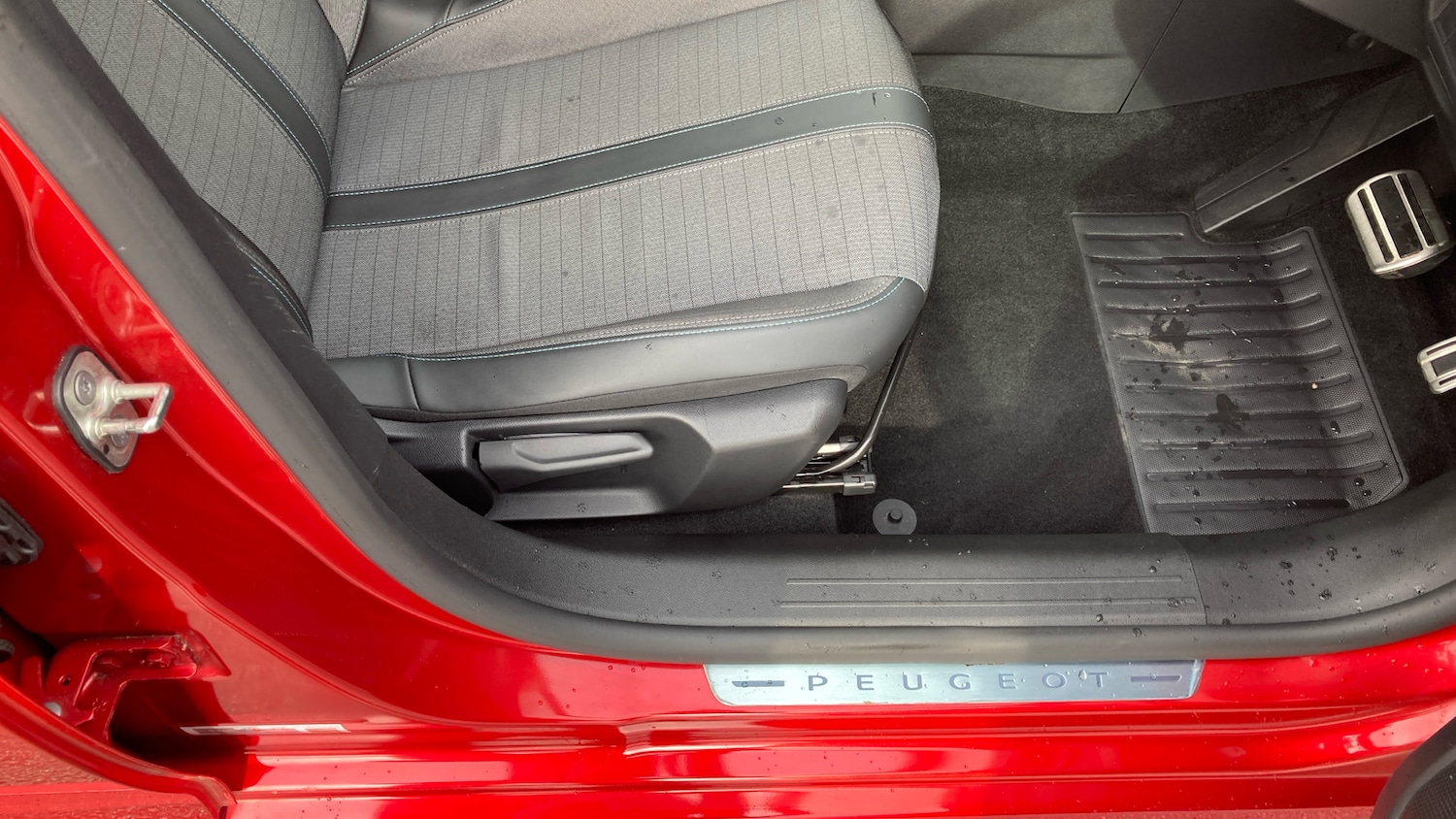 Used Peugeot 208 2023 for sale - 78018185: Photo 39