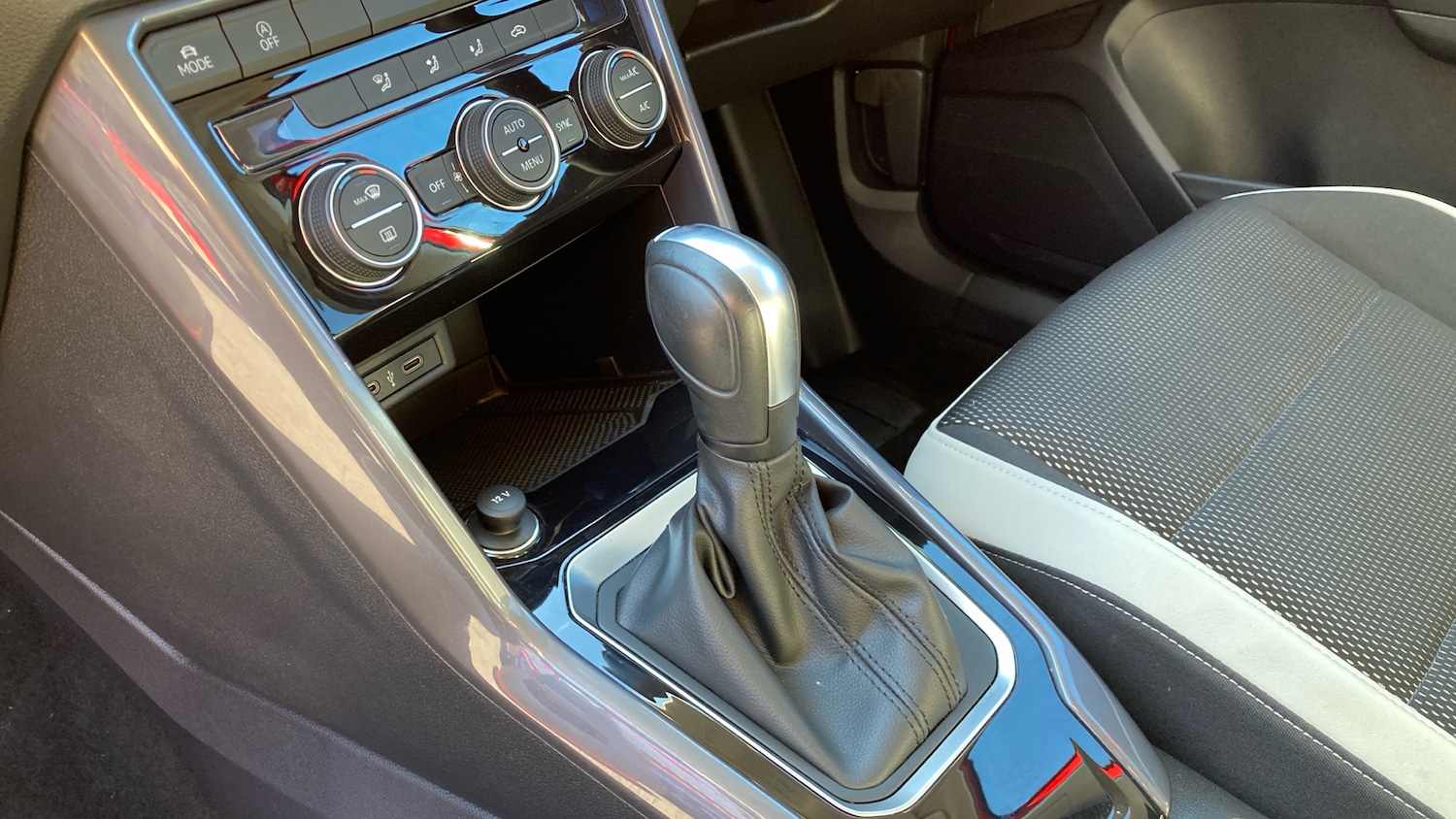 Used Volkswagen T-Roc 2021 for sale - 78149848: Photo 13