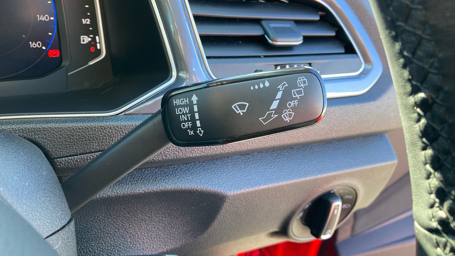 Used Volkswagen T-Roc 2021 for sale - 78149848: Photo 31