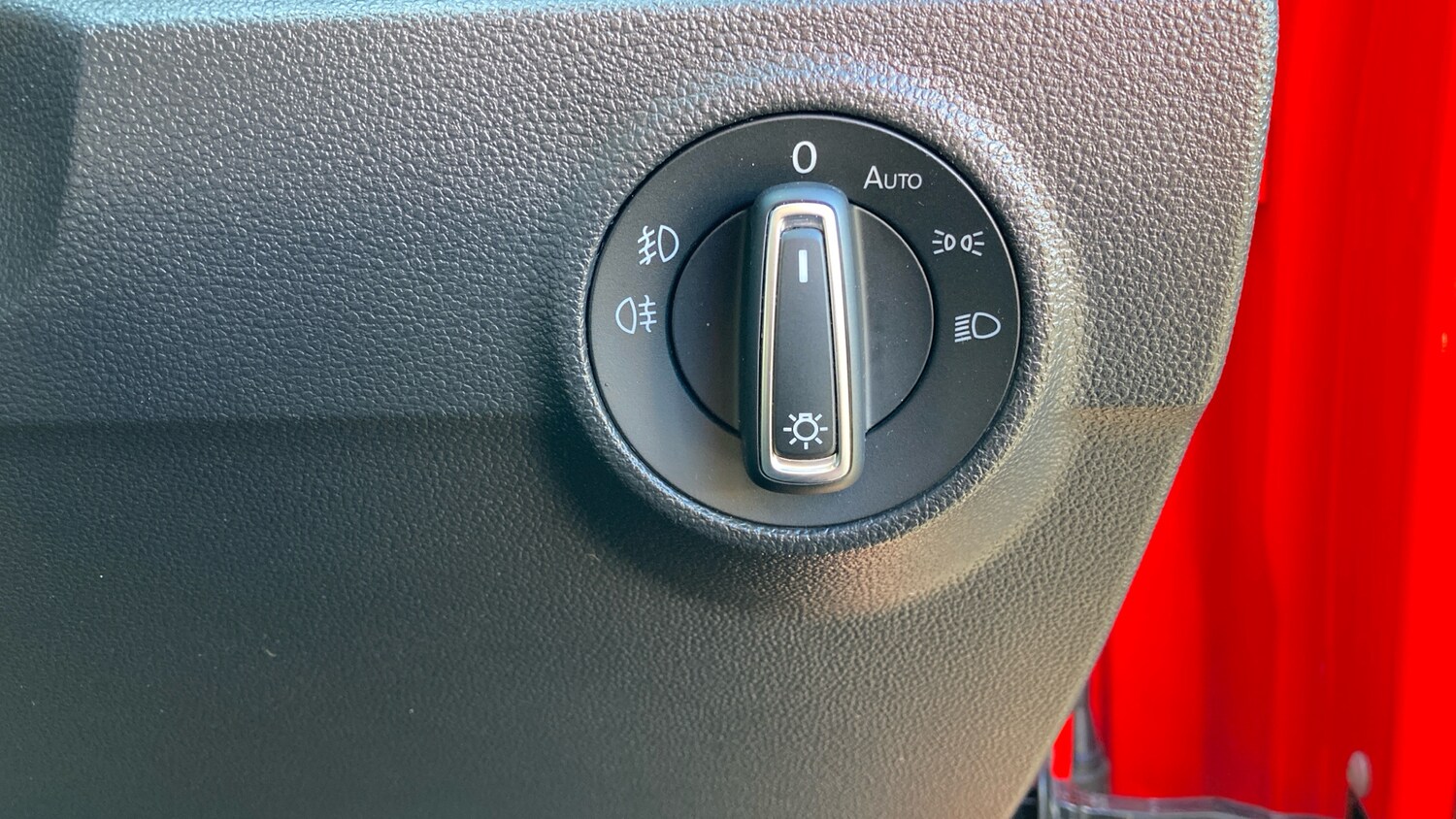 Used Volkswagen T-Roc 2021 for sale - 78149848: Photo 35