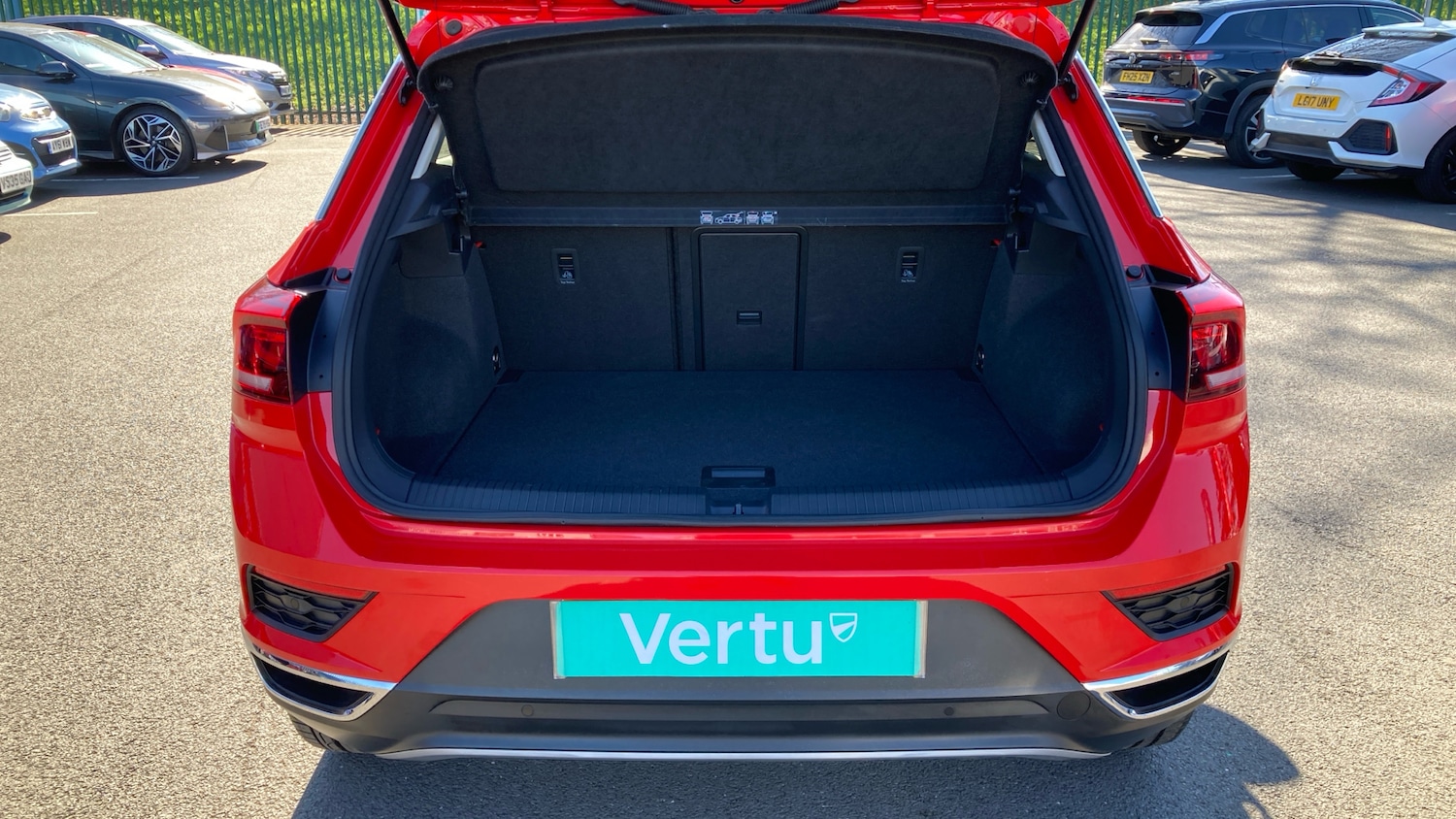 Used Volkswagen T-Roc 2021 for sale - 78149848: Photo 4