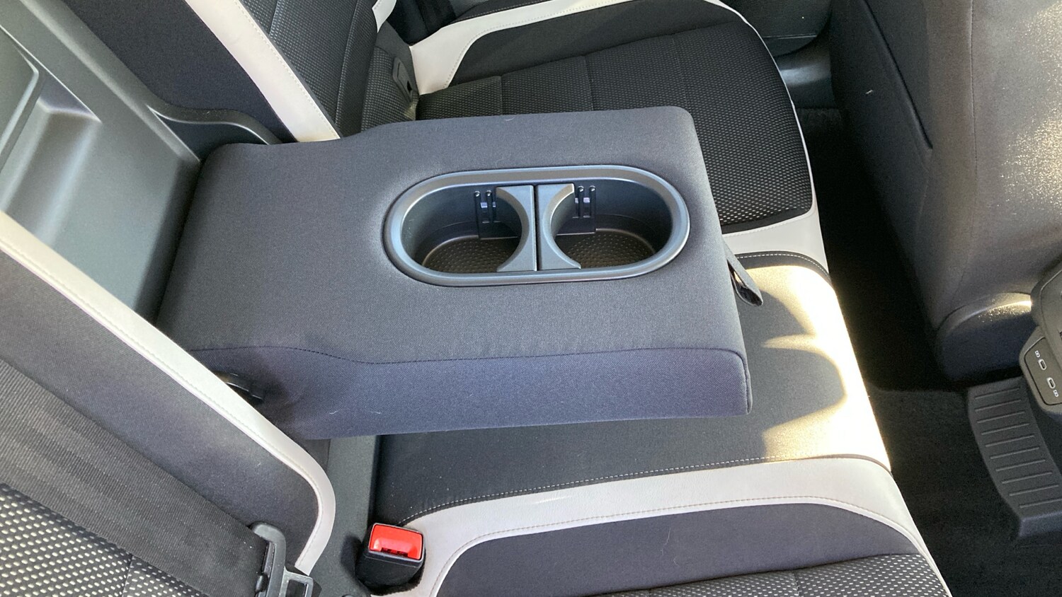 Used Volkswagen T-Roc 2021 for sale - 78149848: Photo 41