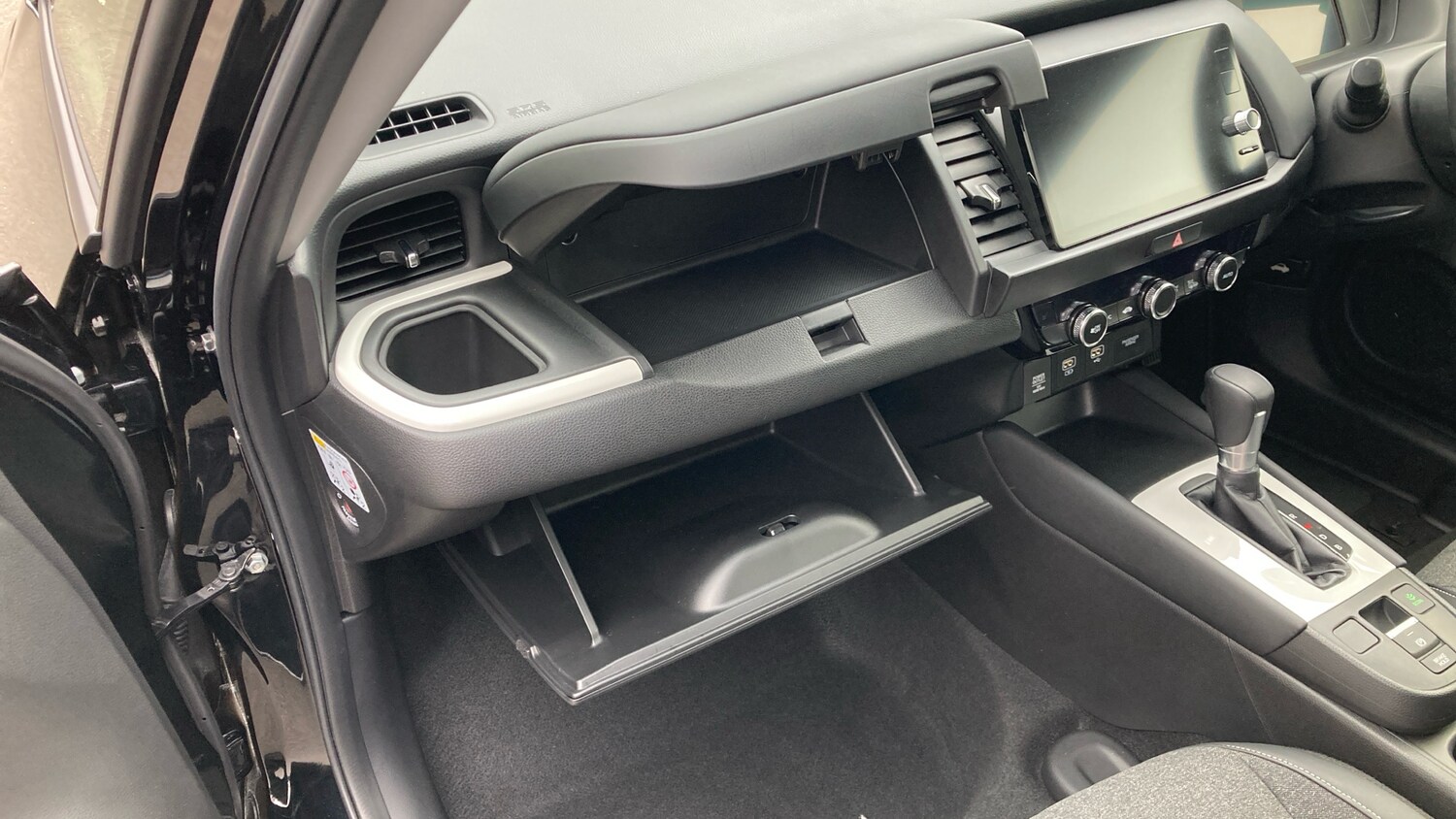 Used Honda Jazz 2023 for sale - 77997520: Photo 39