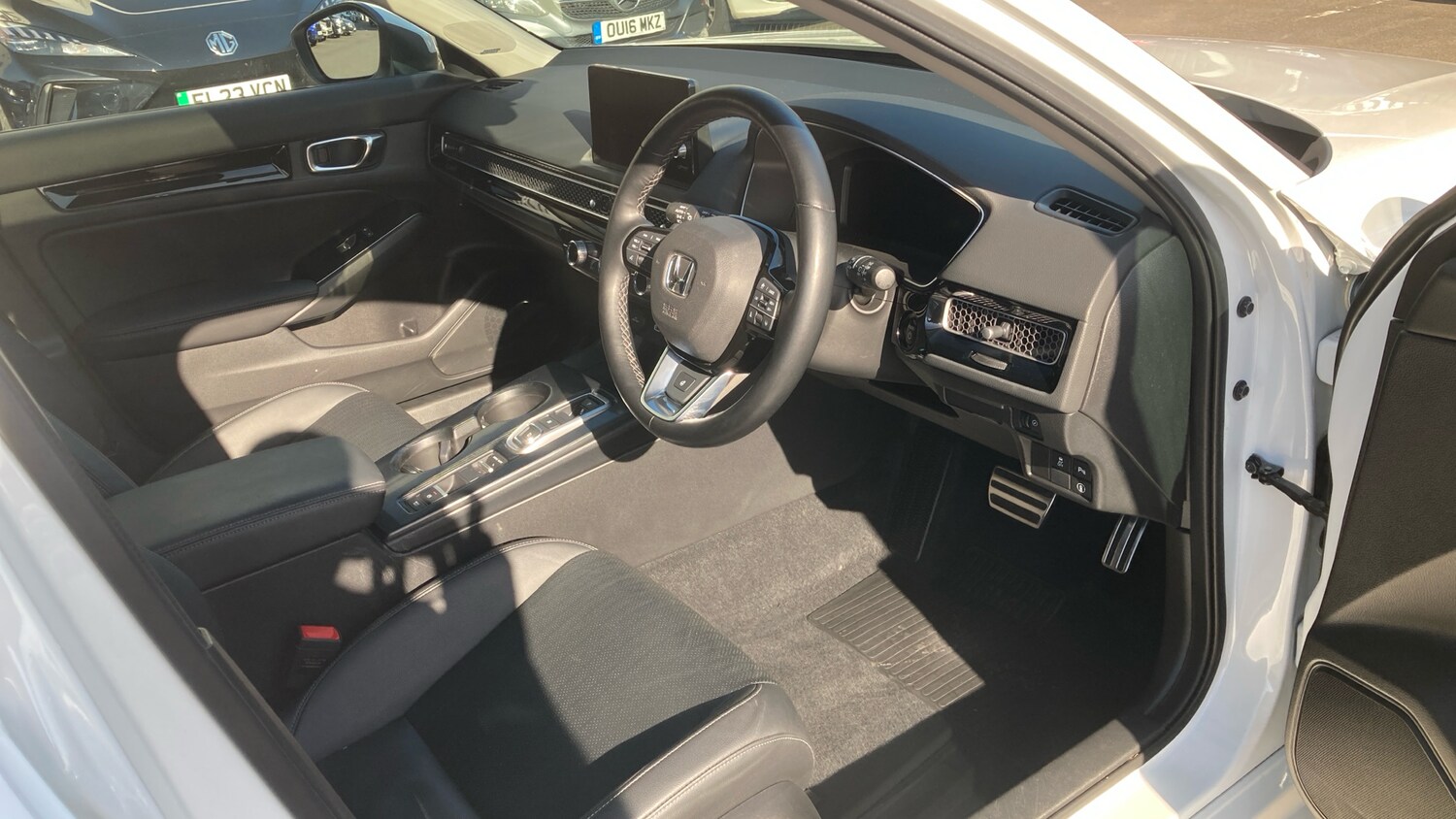 Used Honda Civic 2023 for sale - 77930496: Photo 32