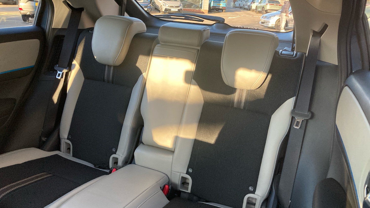 Used Honda HR-V 2025 for sale - 76637259: Photo 8