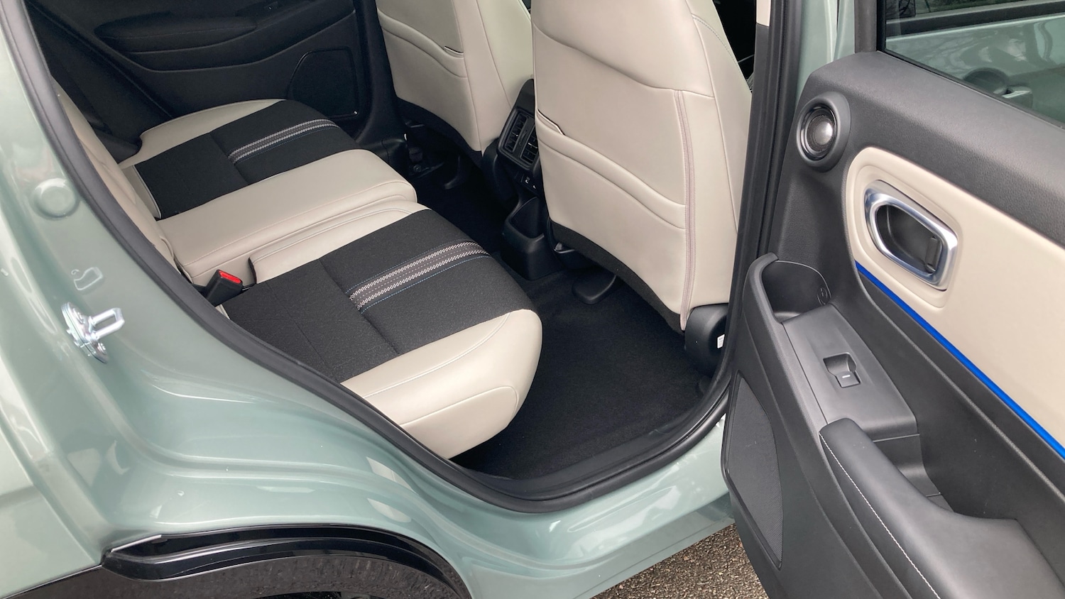 Used Honda HR-V 2025 for sale - 77516354: Photo 31