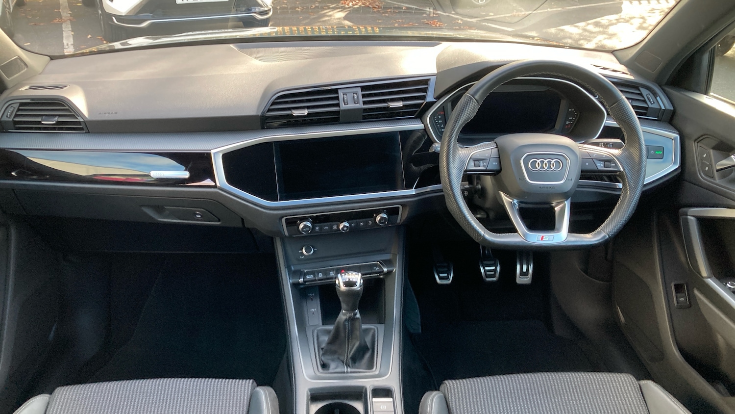 Used Audi Q3 2022 for sale - 76452658: Photo 10
