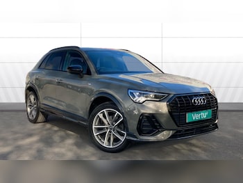 Audi - Q3