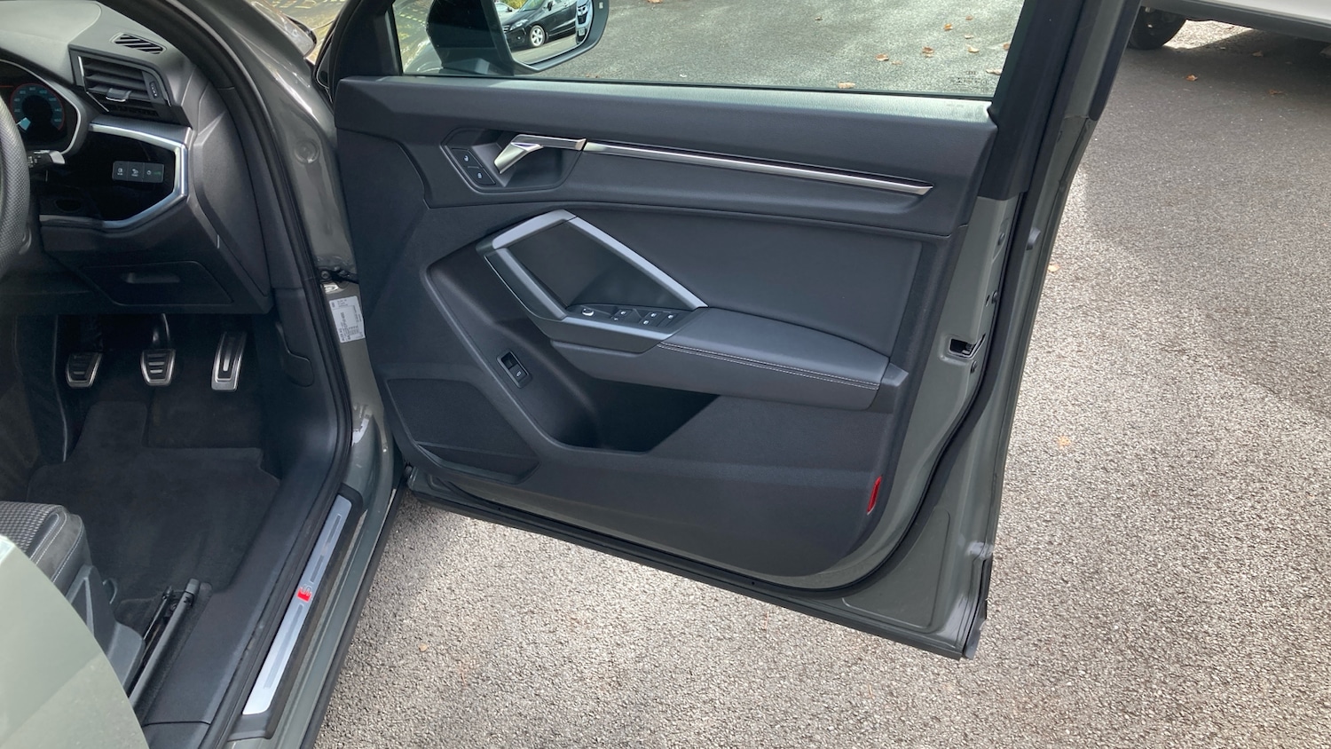 Used Audi Q3 2022 for sale - 76452658: Photo 50