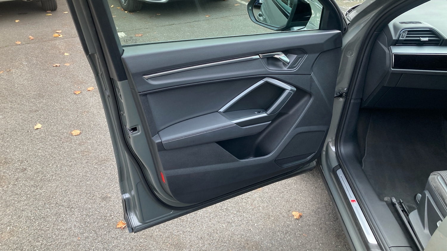 Used Audi Q3 2022 for sale - 76452658: Photo 76