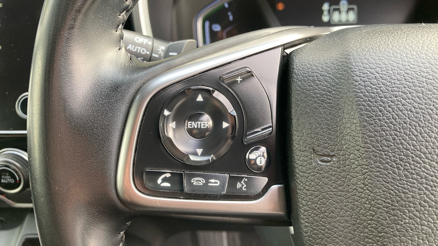 Used Honda CR-V 2023 for sale - 76375706: Photo 14