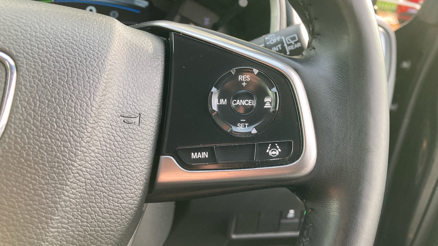 Used Honda CR-V 2023 for sale - 76375706: Photo 16
