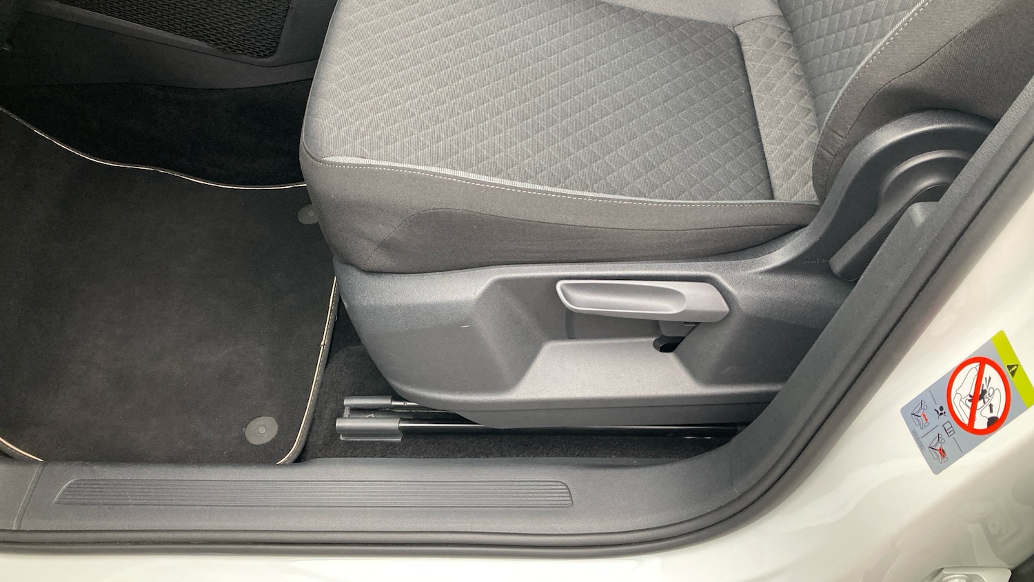 Used Volkswagen Tiguan 2019 for sale - 77776177: Photo 36