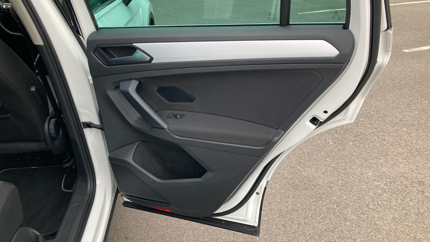 Used Volkswagen Tiguan 2019 for sale - 77776177: Photo 45