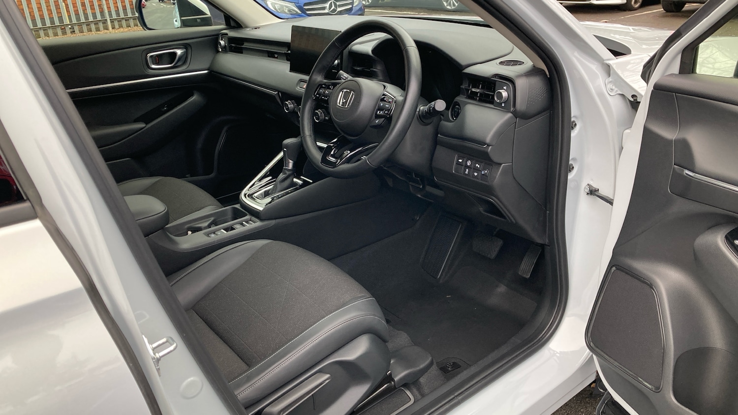 Used Honda HR-V 2022 for sale - 77286158: Photo 30