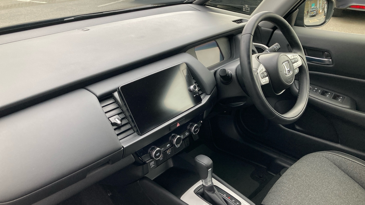 Used Honda Jazz 2023 for sale - 78107258: Photo 2