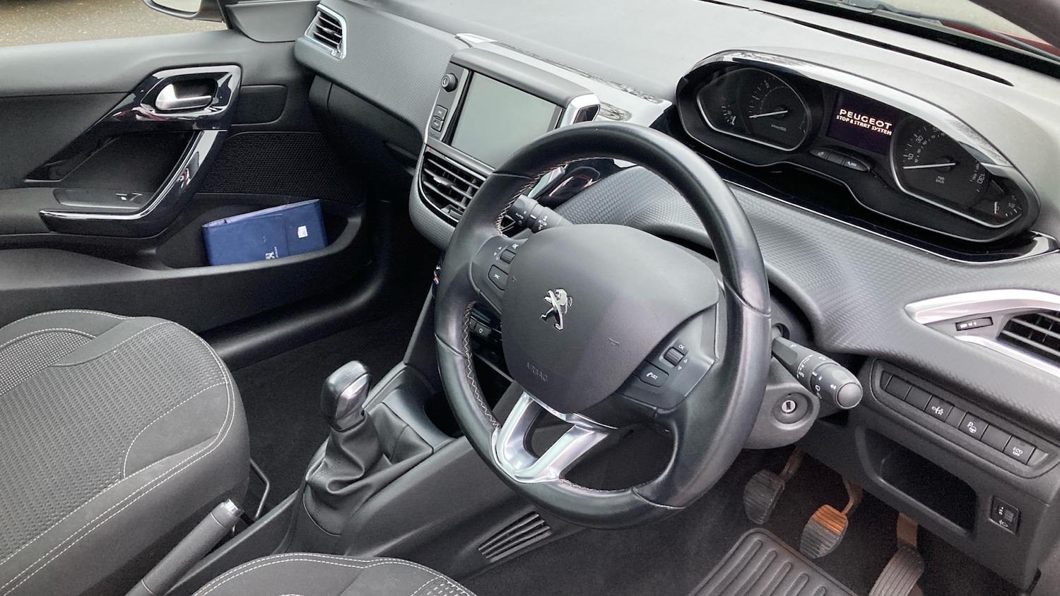 Used Peugeot 208 2019 for sale - 77027821: Photo 14
