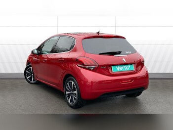 Used Peugeot 208 2019 for sale - 77027821: Photo