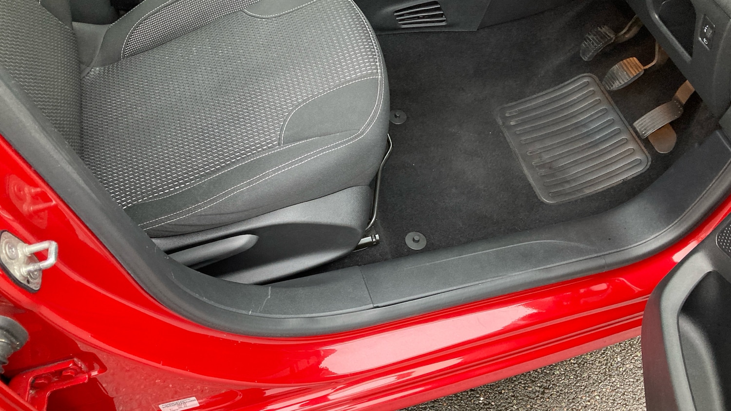 Used Peugeot 208 2019 for sale - 77027821: Photo 37