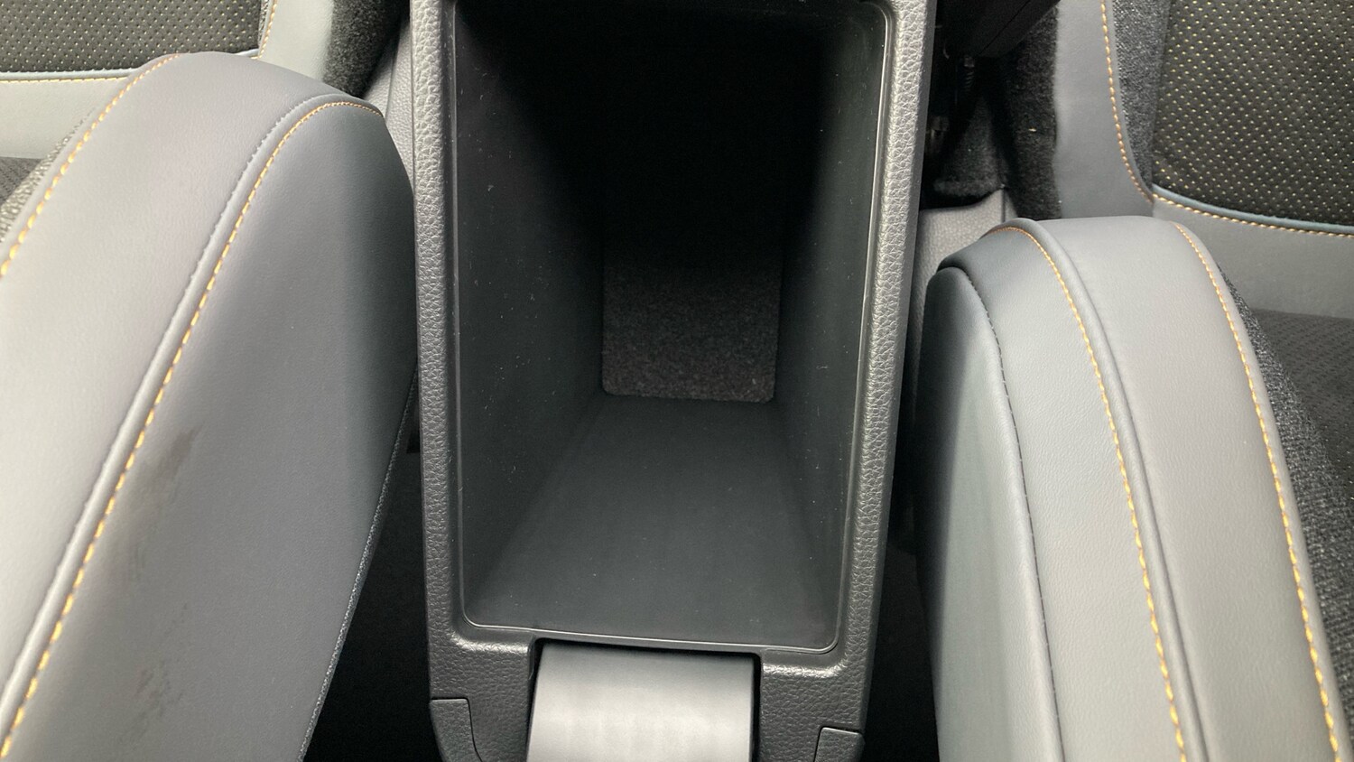 Used Honda Jazz 2025 for sale - 77167920: Photo 32