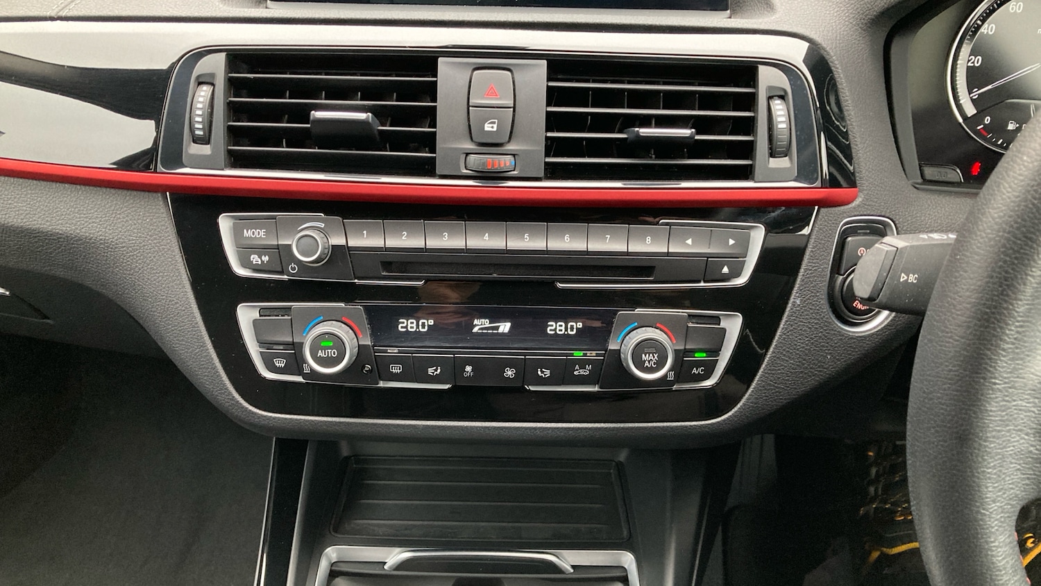 Used BMW 1 Series 2019 for sale - 76578070: Photo 28