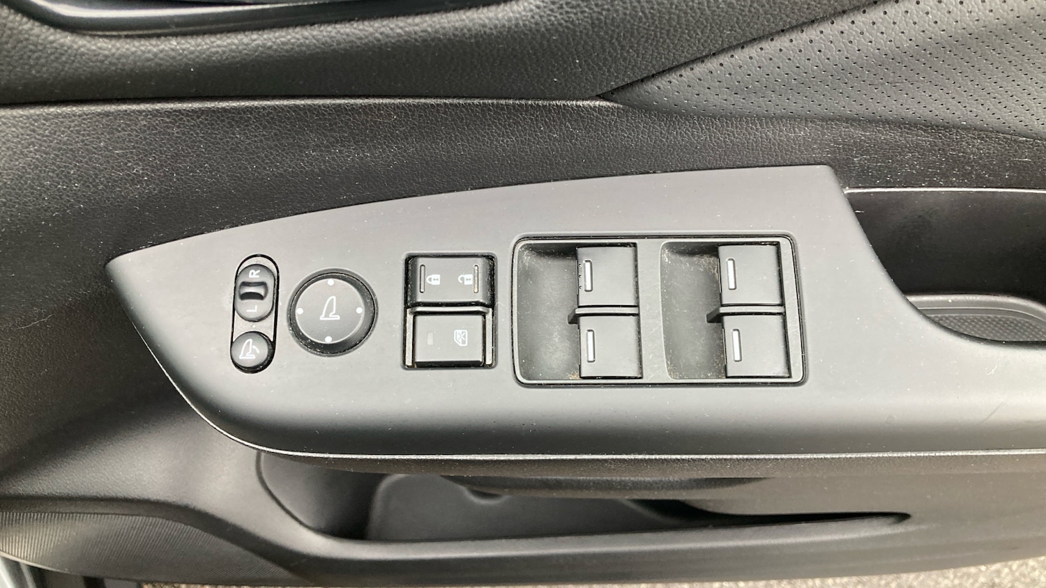 Used Honda CR-V 2015 for sale - 76578480: Photo 56