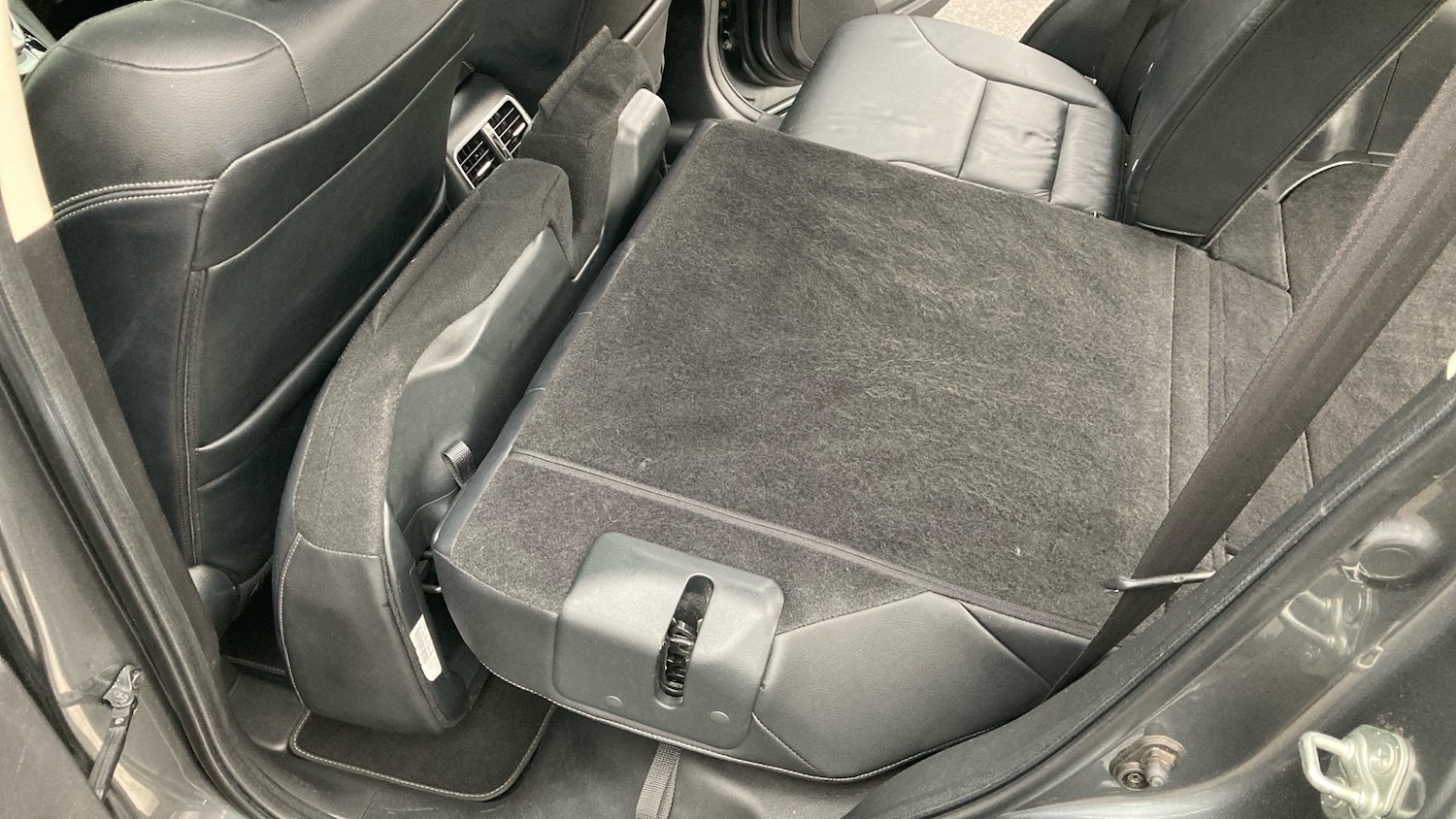 Used Honda CR-V 2015 for sale - 76578480: Photo 64