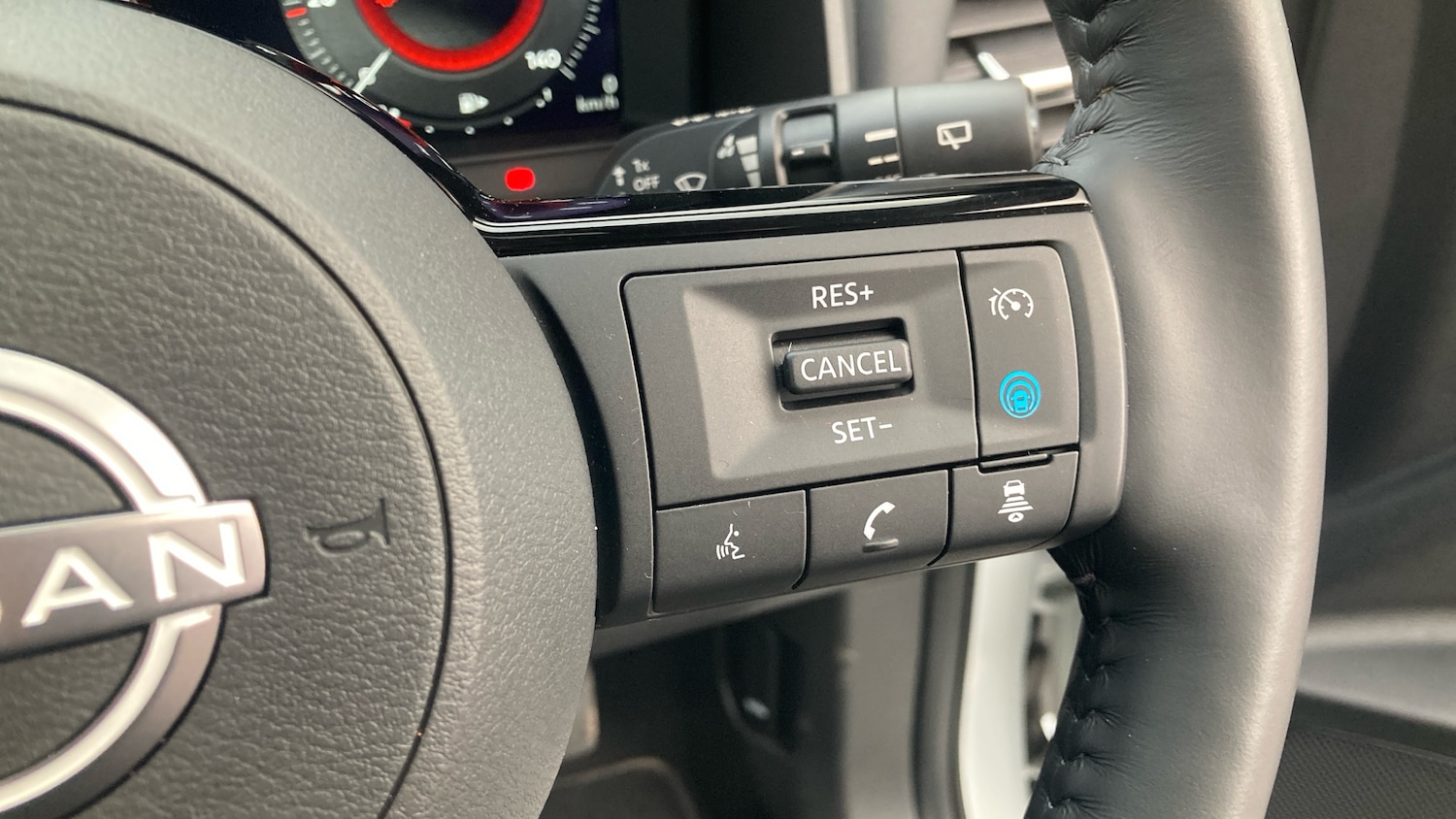 Used Nissan X-Trail 2024 for sale - 77297066: Photo 38