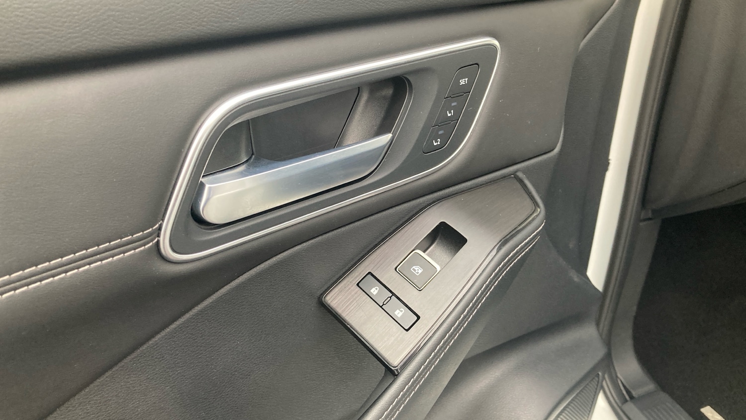 Used Nissan X-Trail 2024 for sale - 77297066: Photo 77