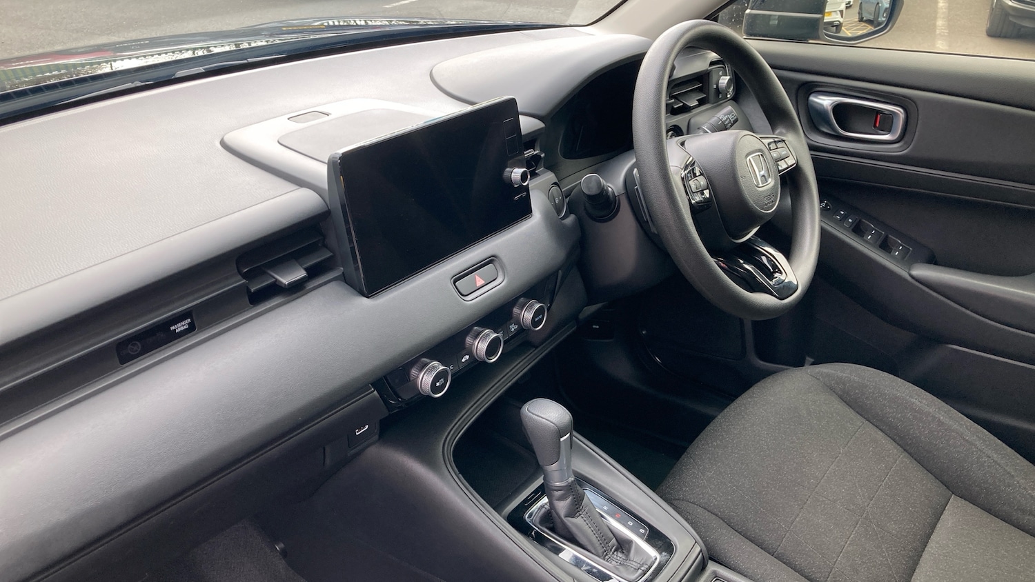 Used Honda HR-V 2023 for sale - 78152862: Photo 2