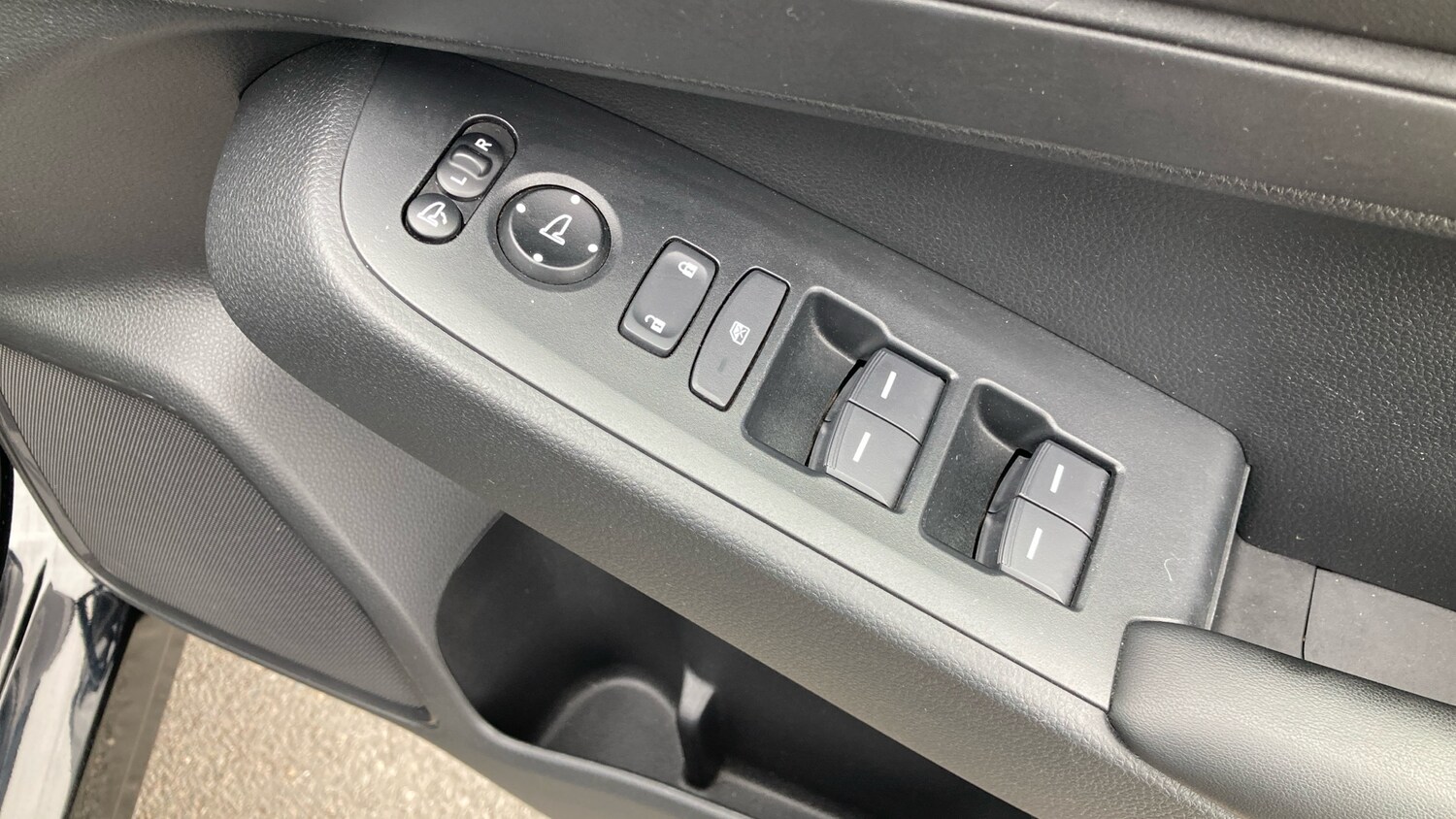 Used Honda HR-V 2023 for sale - 78152862: Photo 31