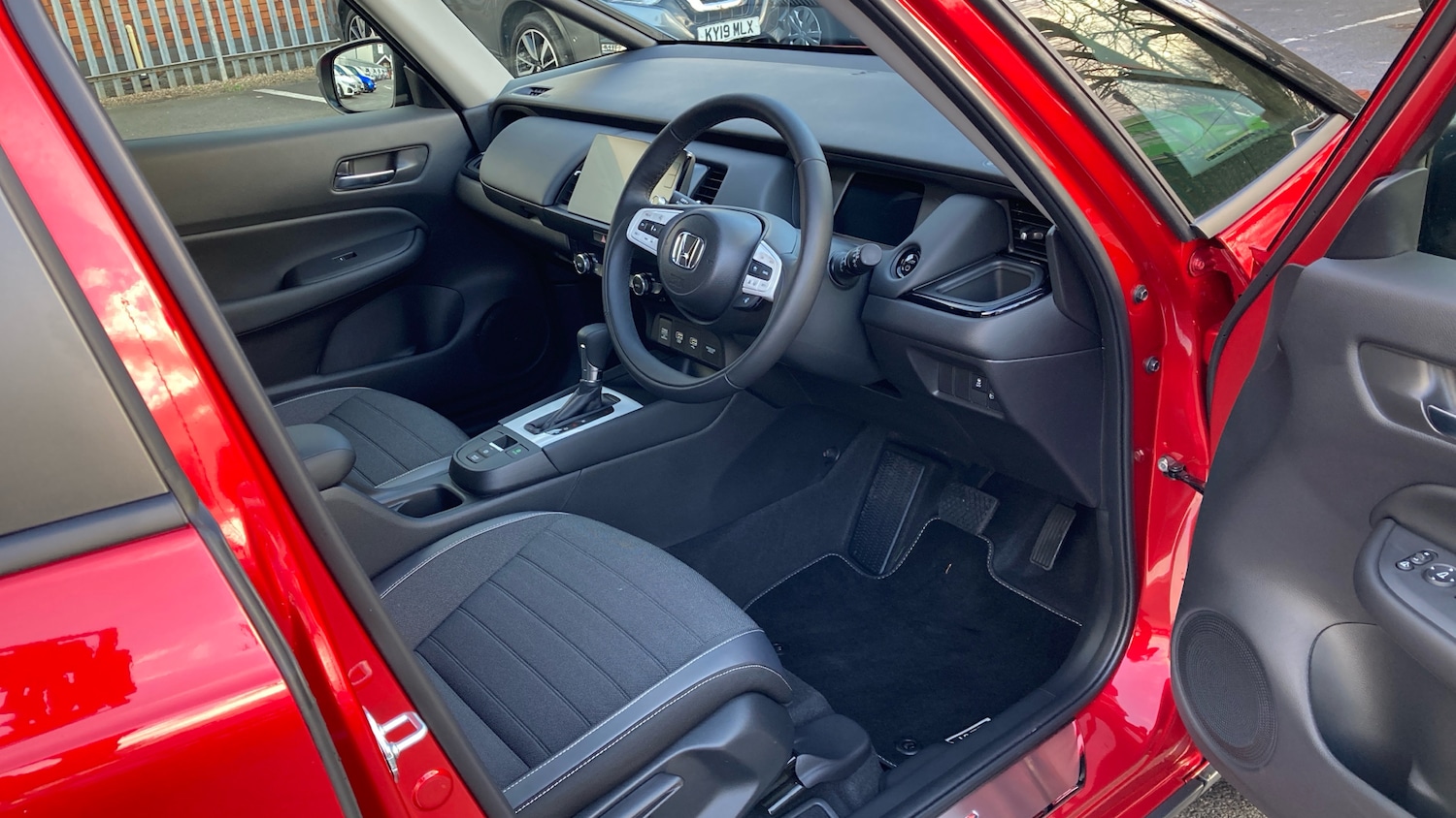 Used Honda Jazz 2025 for sale - 76907653: Photo 30