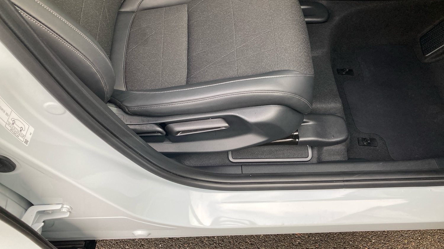 Used Honda HR-V 2024 for sale - 76449550: Photo 28