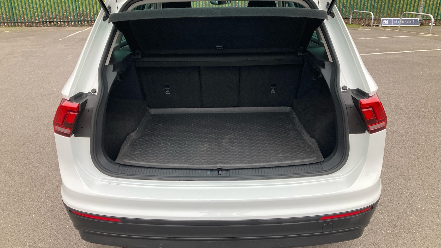 Used Volkswagen Tiguan 2019 for sale - 77603595: Photo 4