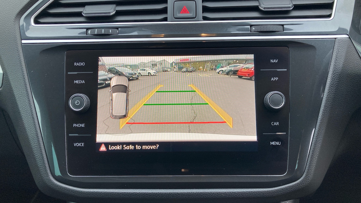 Used Volkswagen Tiguan 2019 for sale - 77603595: Photo 51