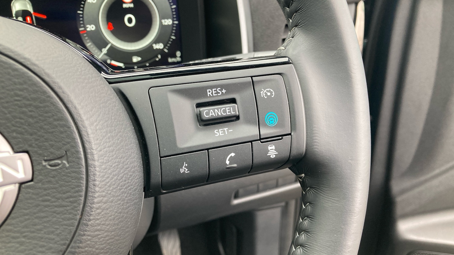 Used Nissan Qashqai 2024 for sale - 77997519: Photo 53