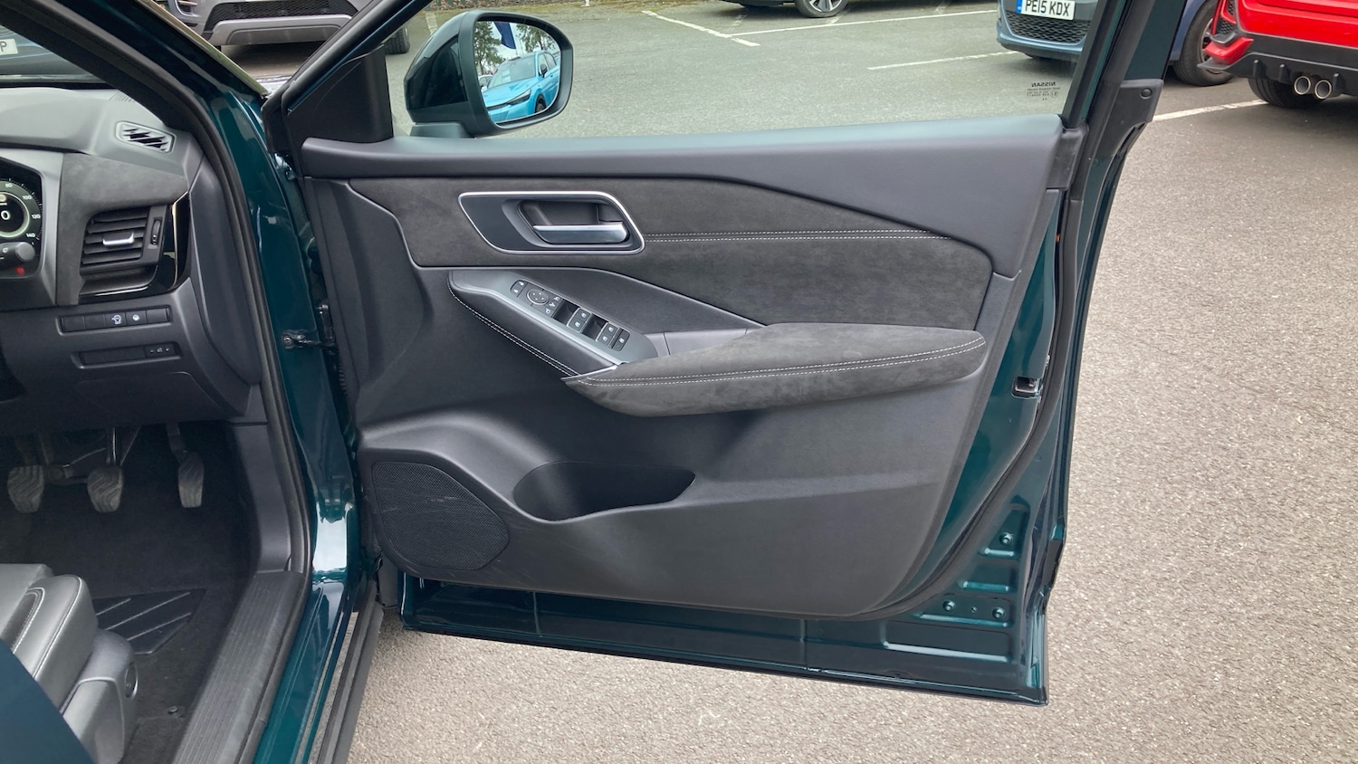 Used Nissan Qashqai 2024 for sale - 77997519: Photo 61