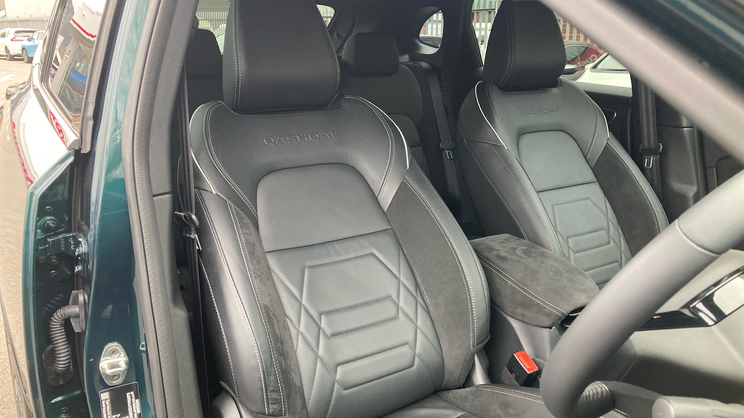 Used Nissan Qashqai 2024 for sale - 77997519: Photo 63