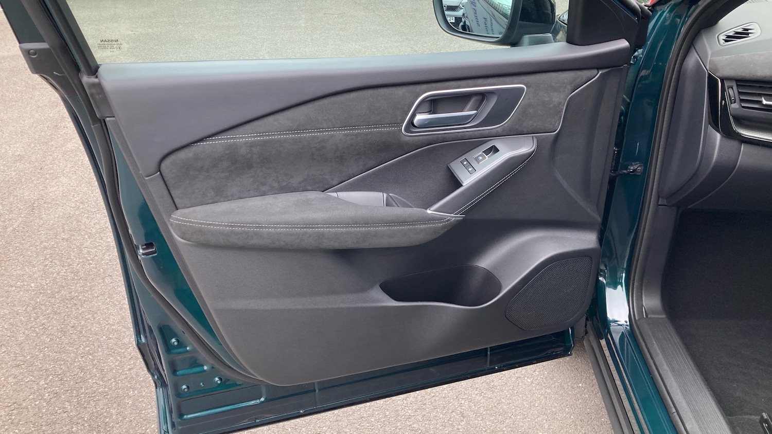 Used Nissan Qashqai 2024 for sale - 77997519: Photo 79